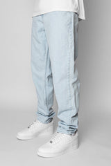 LOOSE FIT LIGHT BLUE JEANS