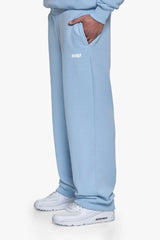 BASIC OPEN LEG JOGGER BABY BLUE