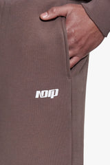 BASIC OPEN LEG JOGGER LIGHT BROWN