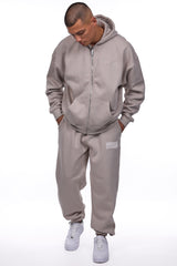 HEAVY MIRRORED LOGO JOGGER STONE