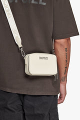 ESSENTIALS SHOULDER BAG SMALL CREAM