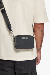 ESSENTIALS SHOULDER BAG SMALL BLACK