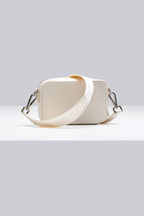 ESSENTIALS SHOULDER BAG SMALL CREAM