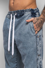 HEAVY BUTTON JEANS LIGHT BLUE