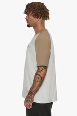 HEAVY COLOURED ARMS T-SHIRT SILVERMINK/ CREAM